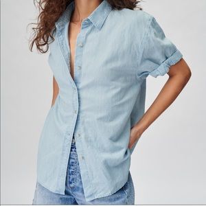 Denim forum Jane short sleeved shirt. Size small.